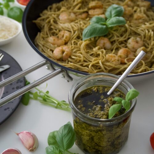 Salsas preparadas y Pestos